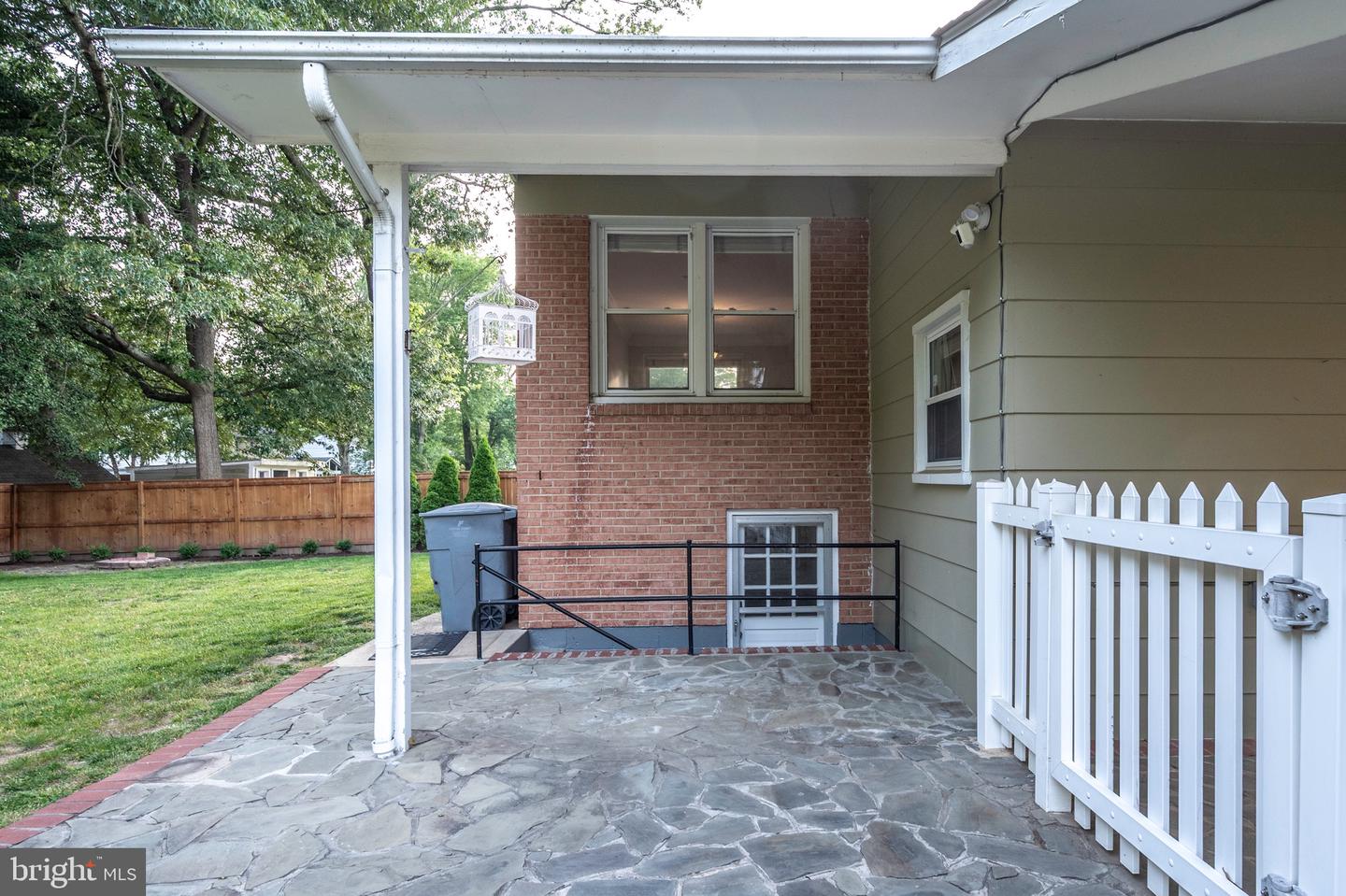 2413 CHILDS LN, ALEXANDRIA, Virginia 22308, 4 Bedrooms Bedrooms, ,3 BathroomsBathrooms,Residential,For sale,2413 CHILDS LN,VAFX2246672 MLS # VAFX2246672