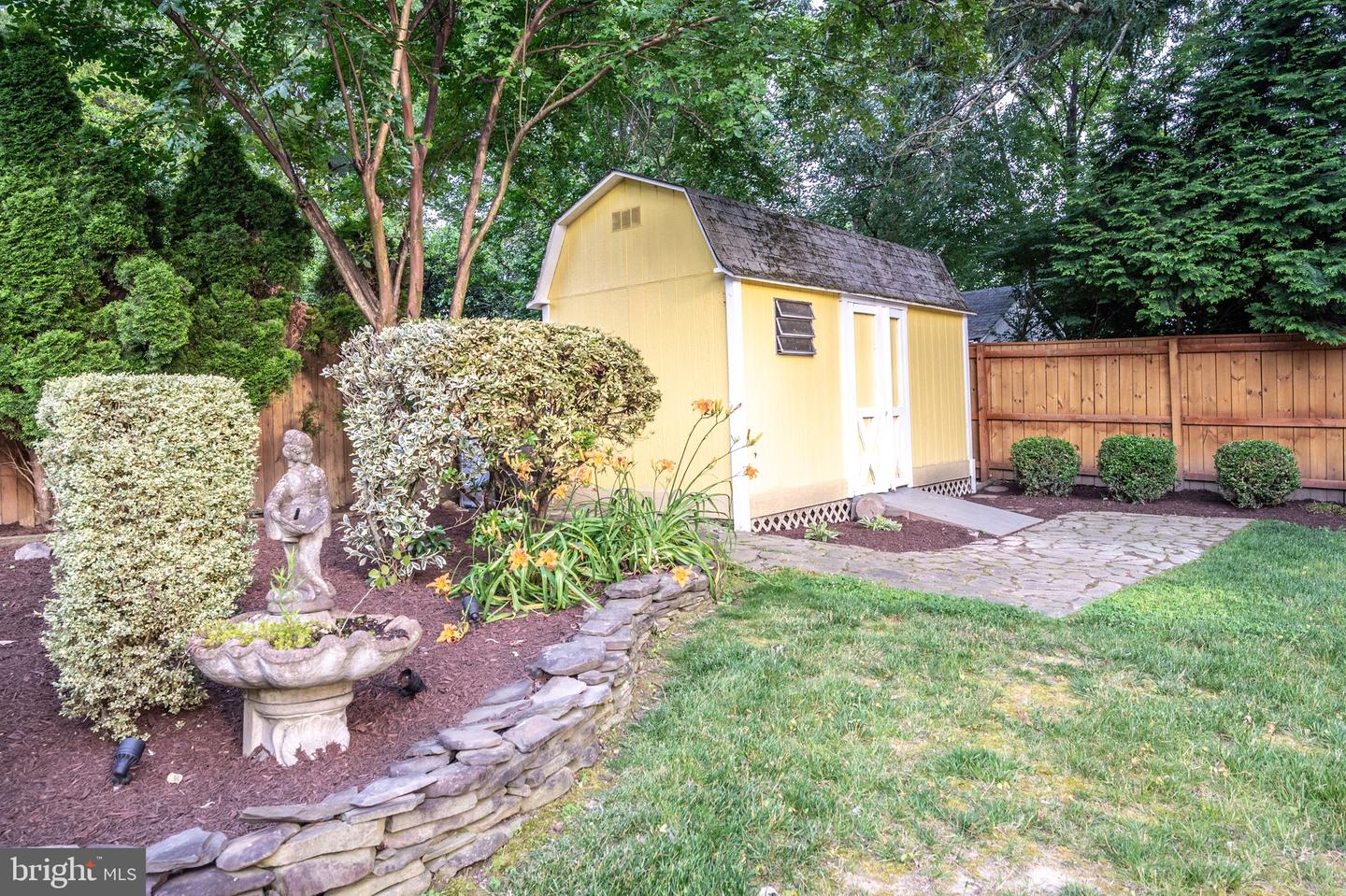 2413 CHILDS LN, ALEXANDRIA, Virginia 22308, 4 Bedrooms Bedrooms, ,3 BathroomsBathrooms,Residential,For sale,2413 CHILDS LN,VAFX2246672 MLS # VAFX2246672
