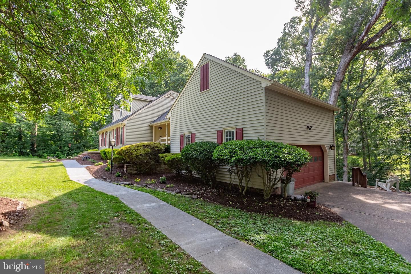 1550 CLOVER DR, FREDERICKSBURG, Virginia 22407, 4 Bedrooms Bedrooms, ,4 BathroomsBathrooms,Residential,For sale,1550 CLOVER DR,VASP2033870 MLS # VASP2033870