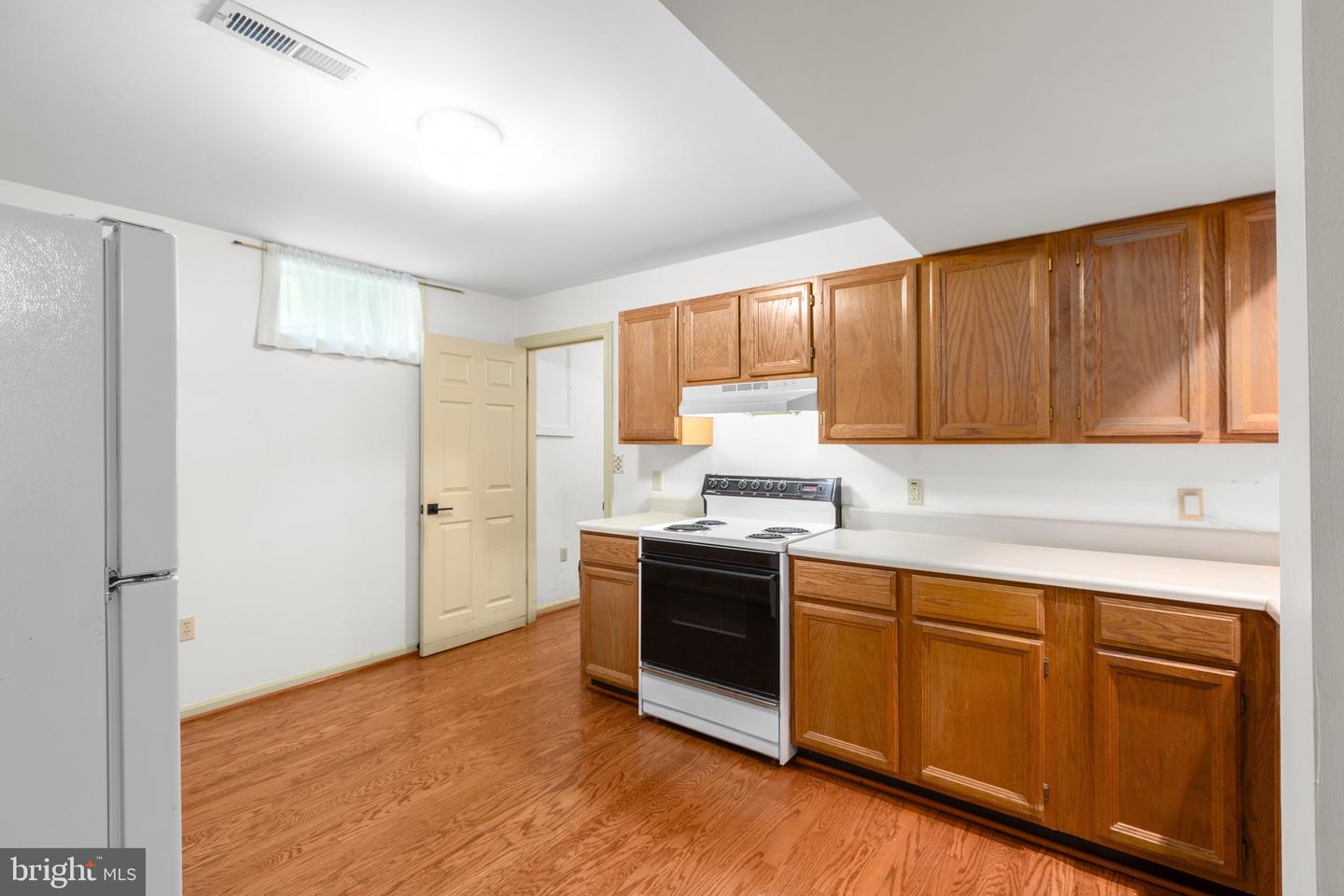 1550 CLOVER DR, FREDERICKSBURG, Virginia 22407, 4 Bedrooms Bedrooms, ,4 BathroomsBathrooms,Residential,For sale,1550 CLOVER DR,VASP2033870 MLS # VASP2033870