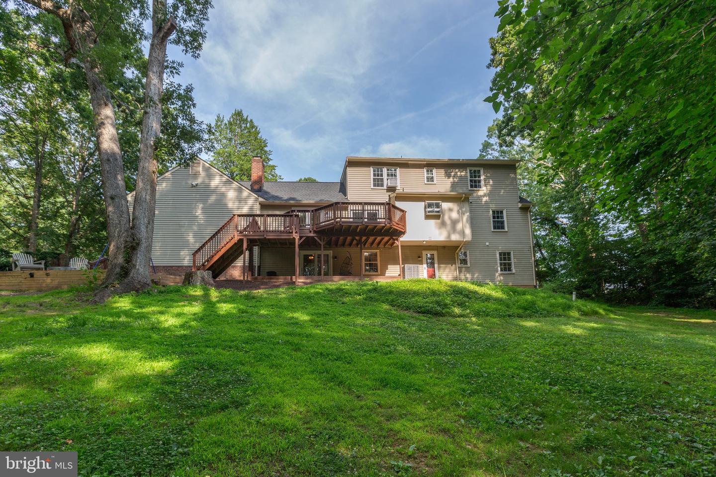 1550 CLOVER DR, FREDERICKSBURG, Virginia 22407, 4 Bedrooms Bedrooms, ,4 BathroomsBathrooms,Residential,For sale,1550 CLOVER DR,VASP2033870 MLS # VASP2033870
