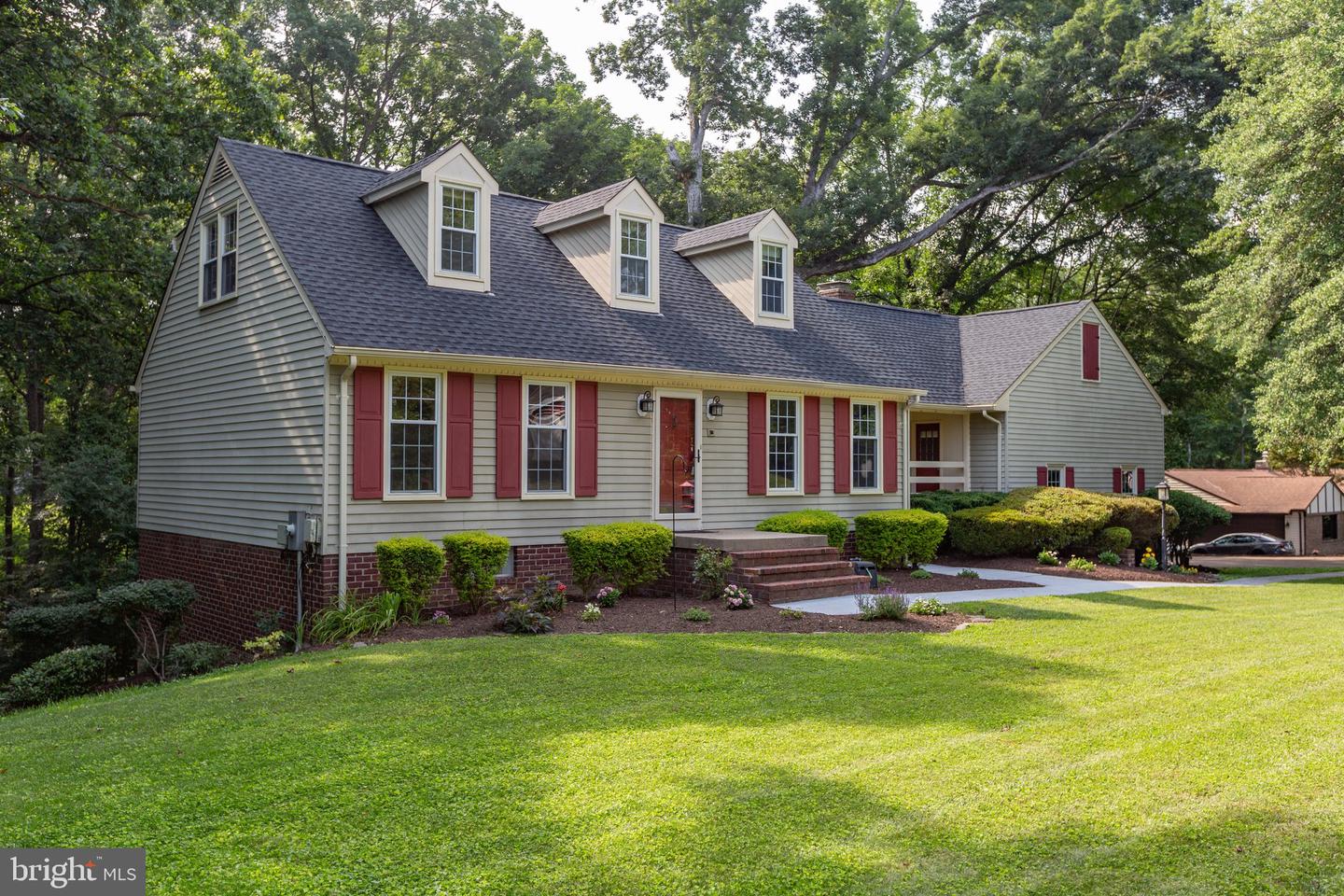 1550 CLOVER DR, FREDERICKSBURG, Virginia 22407, 4 Bedrooms Bedrooms, ,4 BathroomsBathrooms,Residential,For sale,1550 CLOVER DR,VASP2033870 MLS # VASP2033870