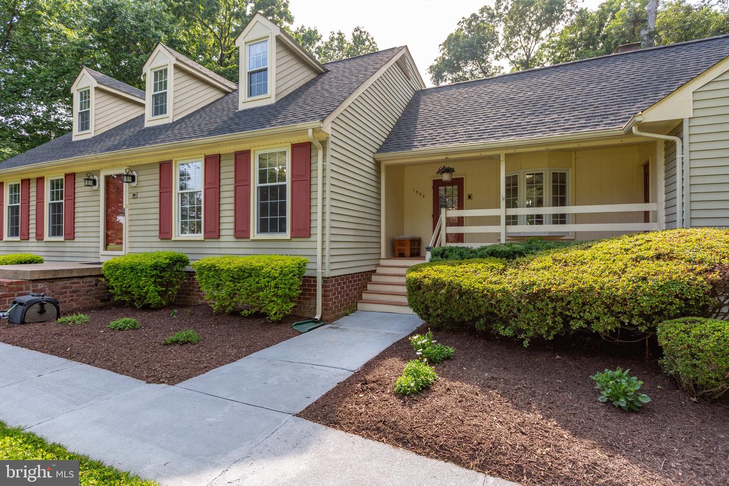 1550 CLOVER DR, FREDERICKSBURG, Virginia 22407, 4 Bedrooms Bedrooms, ,4 BathroomsBathrooms,Residential,For sale,1550 CLOVER DR,VASP2033870 MLS # VASP2033870