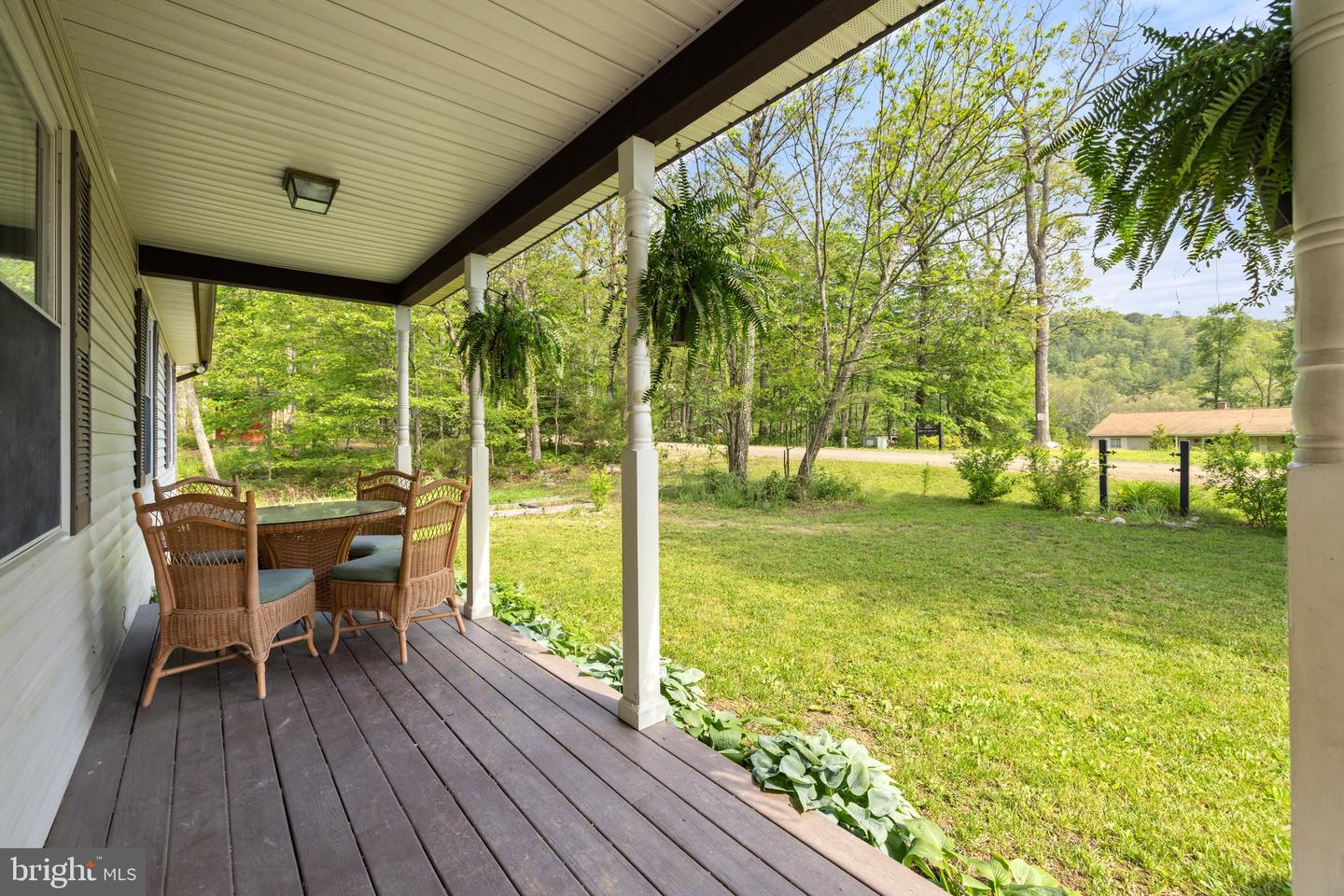 553 MOUNT OF OLIVES TRL, FORT VALLEY, Virginia 22652, 6 Bedrooms Bedrooms, 12 Rooms Rooms,3 BathroomsBathrooms,Residential,For sale,553 MOUNT OF OLIVES TRL,VASH2011692 MLS # VASH2011692
