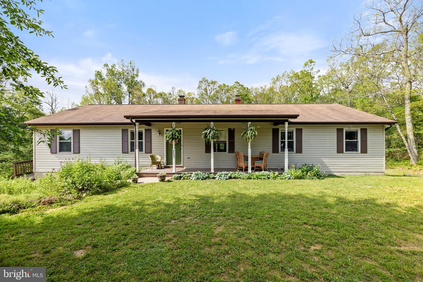 553 MOUNT OF OLIVES TRL, FORT VALLEY, Virginia 22652, 6 Bedrooms Bedrooms, 12 Rooms Rooms,3 BathroomsBathrooms,Residential,For sale,553 MOUNT OF OLIVES TRL,VASH2011692 MLS # VASH2011692