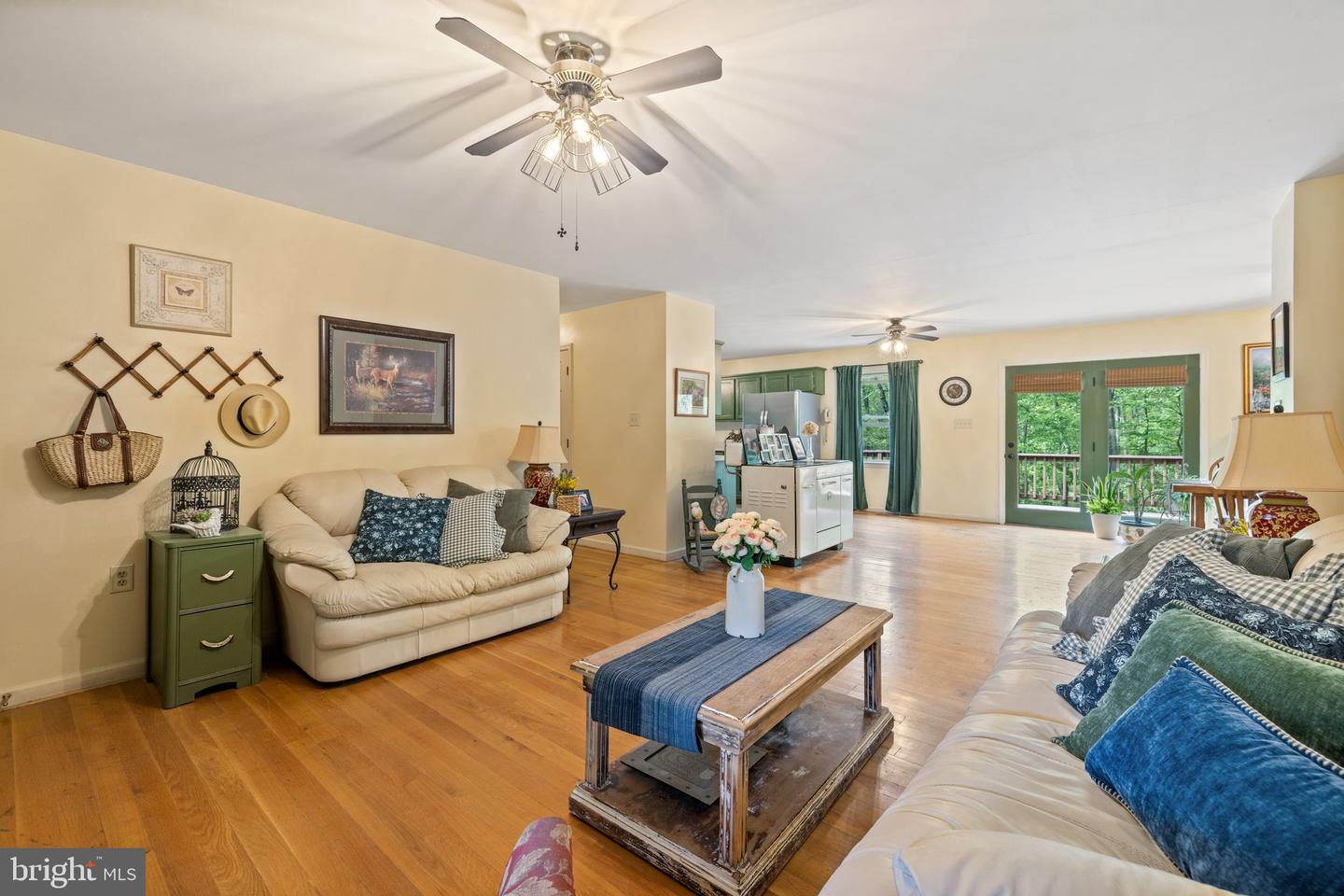 553 MOUNT OF OLIVES TRL, FORT VALLEY, Virginia 22652, 6 Bedrooms Bedrooms, 12 Rooms Rooms,3 BathroomsBathrooms,Residential,For sale,553 MOUNT OF OLIVES TRL,VASH2011692 MLS # VASH2011692