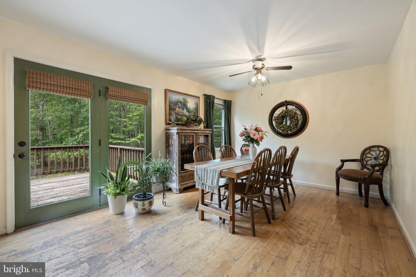 553 MOUNT OF OLIVES TRL, FORT VALLEY, Virginia 22652, 6 Bedrooms Bedrooms, 12 Rooms Rooms,3 BathroomsBathrooms,Residential,For sale,553 MOUNT OF OLIVES TRL,VASH2011692 MLS # VASH2011692