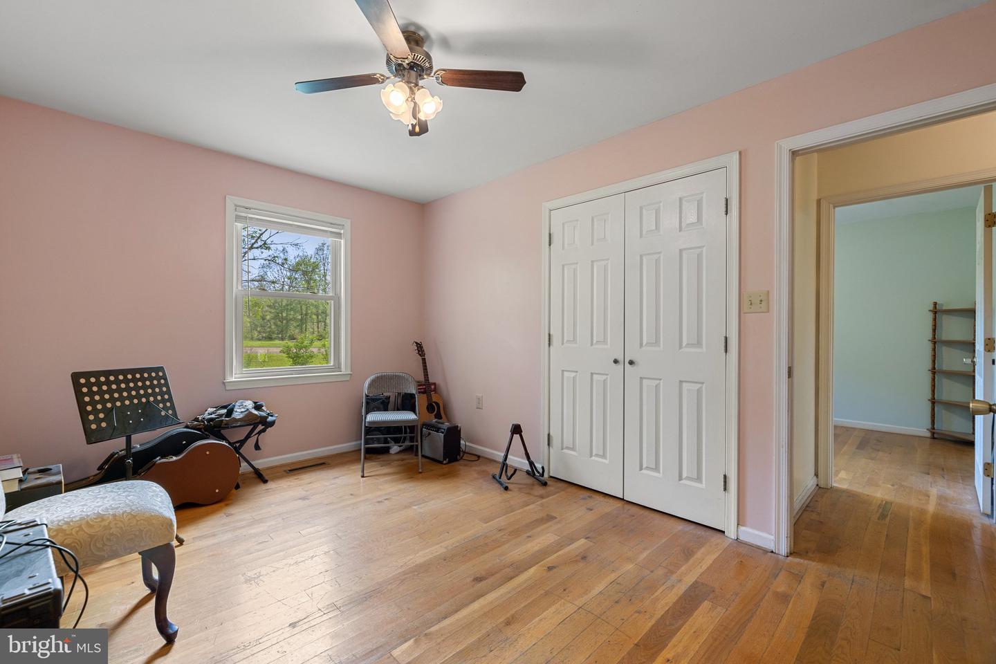 553 MOUNT OF OLIVES TRL, FORT VALLEY, Virginia 22652, 6 Bedrooms Bedrooms, 12 Rooms Rooms,3 BathroomsBathrooms,Residential,For sale,553 MOUNT OF OLIVES TRL,VASH2011692 MLS # VASH2011692
