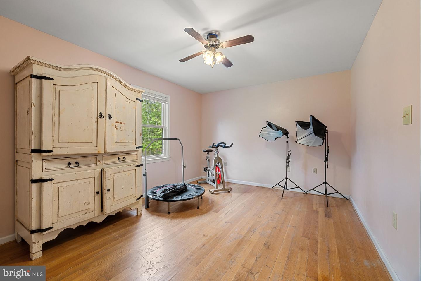 553 MOUNT OF OLIVES TRL, FORT VALLEY, Virginia 22652, 6 Bedrooms Bedrooms, 12 Rooms Rooms,3 BathroomsBathrooms,Residential,For sale,553 MOUNT OF OLIVES TRL,VASH2011692 MLS # VASH2011692