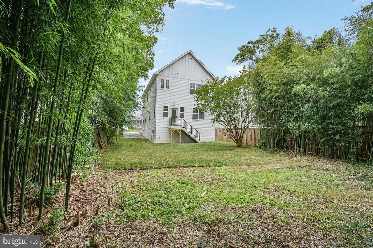423 N CLEVELAND ST, ARLINGTON, Virginia 22201, 6 Bedrooms Bedrooms, ,5 BathroomsBathrooms,Residential,For sale,423 N CLEVELAND ST,VAAR2059072 MLS # VAAR2059072