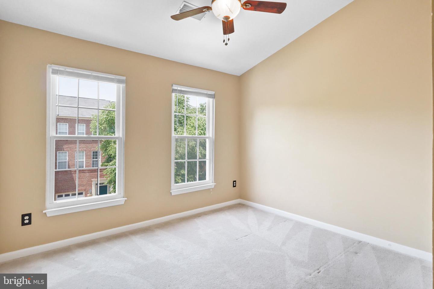 13619 RED SQUIRREL WAY, HERNDON, Virginia 20171, 3 Bedrooms Bedrooms, ,2 BathroomsBathrooms,Residential,For sale,13619 RED SQUIRREL WAY,VAFX2246442 MLS # VAFX2246442