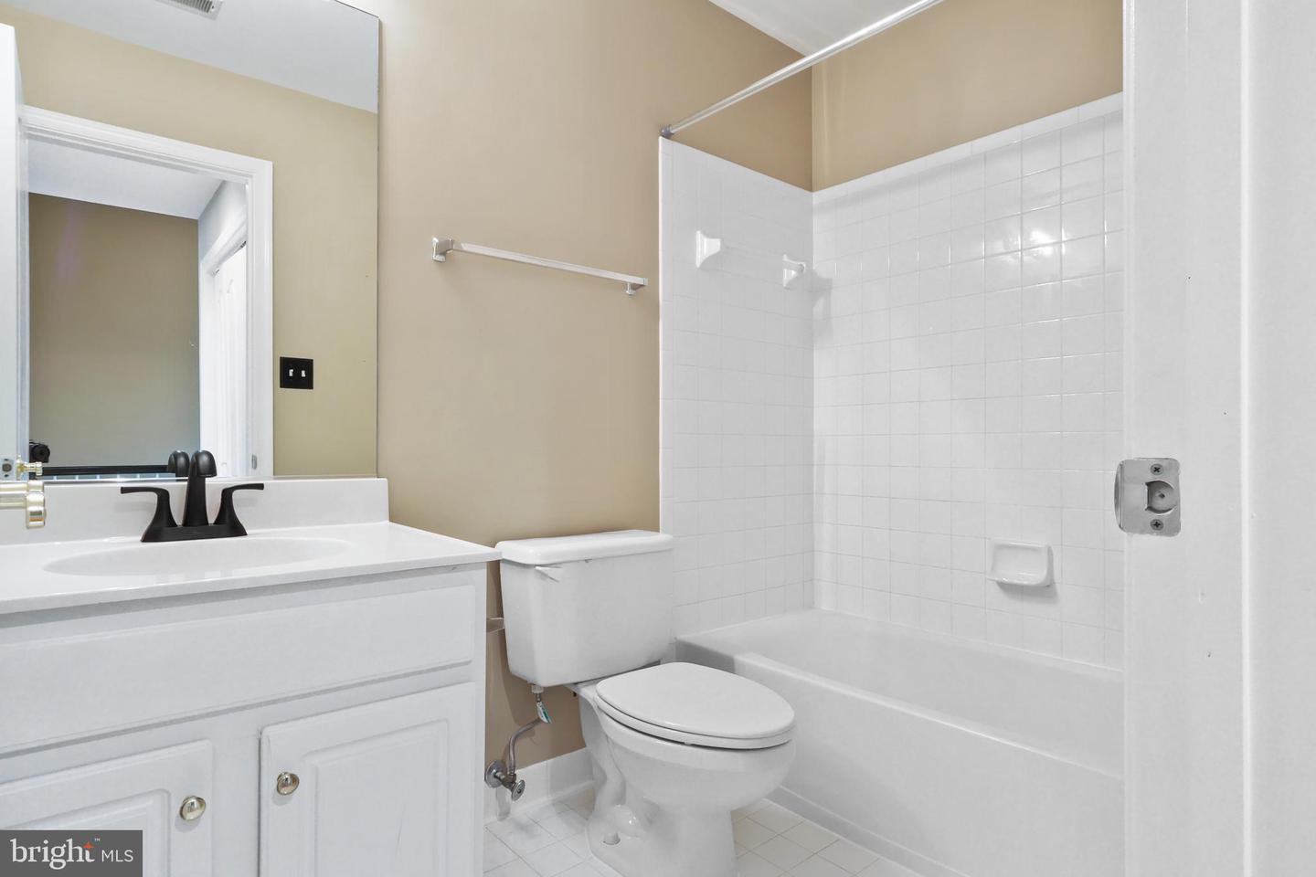 13619 RED SQUIRREL WAY, HERNDON, Virginia 20171, 3 Bedrooms Bedrooms, ,2 BathroomsBathrooms,Residential,For sale,13619 RED SQUIRREL WAY,VAFX2246442 MLS # VAFX2246442
