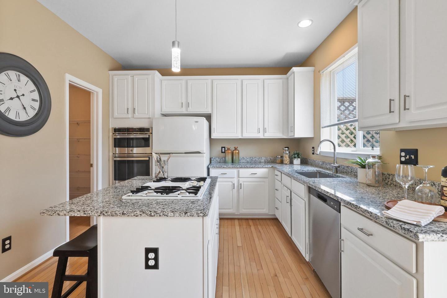 13619 RED SQUIRREL WAY, HERNDON, Virginia 20171, 3 Bedrooms Bedrooms, ,2 BathroomsBathrooms,Residential,For sale,13619 RED SQUIRREL WAY,VAFX2246442 MLS # VAFX2246442