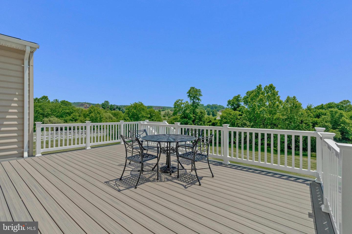 14785 BANKFIELD DR, WATERFORD, Virginia 20197, 4 Bedrooms Bedrooms, ,5 BathroomsBathrooms,Residential,For sale,14785 BANKFIELD DR,VALO2099158 MLS # VALO2099158