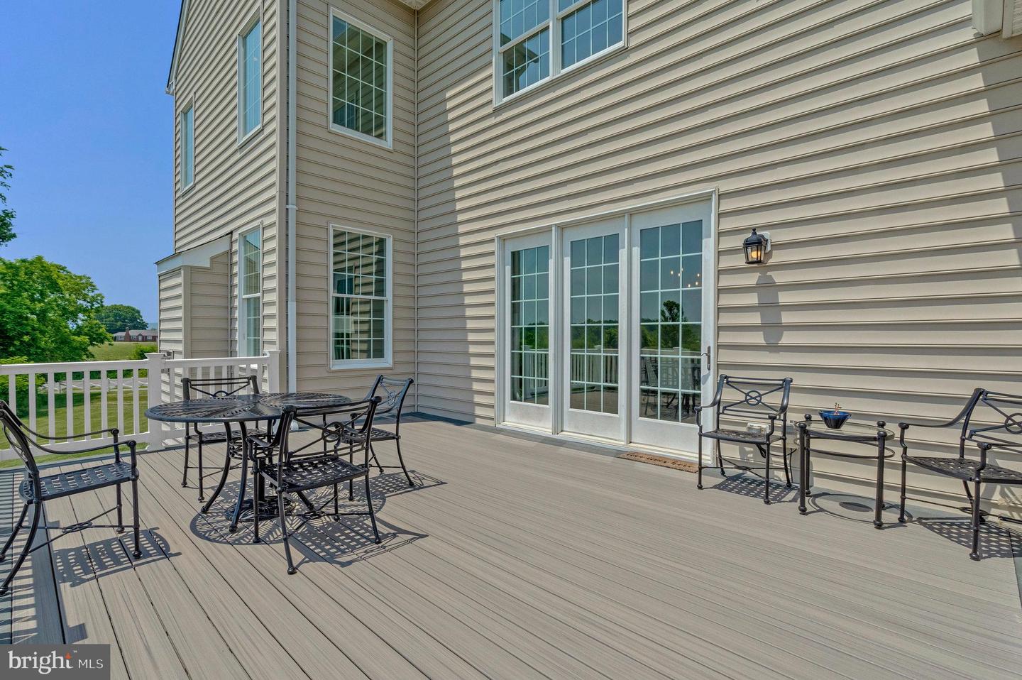 14785 BANKFIELD DR, WATERFORD, Virginia 20197, 4 Bedrooms Bedrooms, ,5 BathroomsBathrooms,Residential,For sale,14785 BANKFIELD DR,VALO2099158 MLS # VALO2099158