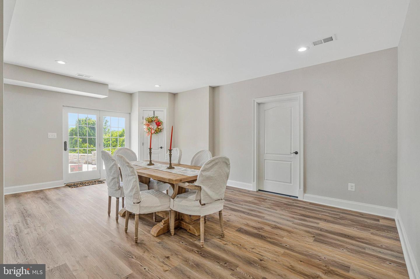 14785 BANKFIELD DR, WATERFORD, Virginia 20197, 4 Bedrooms Bedrooms, ,5 BathroomsBathrooms,Residential,For sale,14785 BANKFIELD DR,VALO2099158 MLS # VALO2099158
