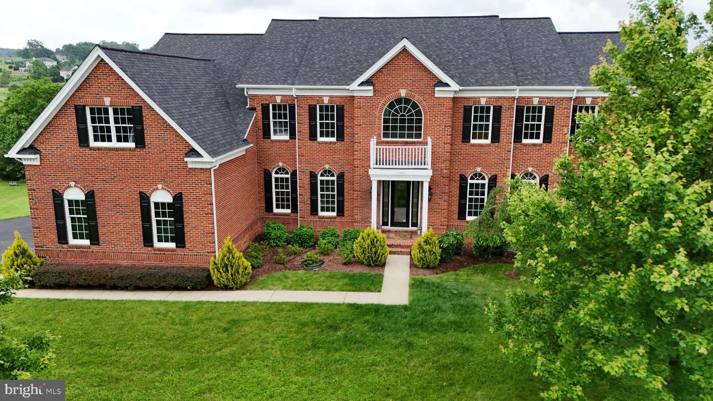 14785 BANKFIELD DR, WATERFORD, Virginia 20197, 4 Bedrooms Bedrooms, ,5 BathroomsBathrooms,Residential,For sale,14785 BANKFIELD DR,VALO2099158 MLS # VALO2099158