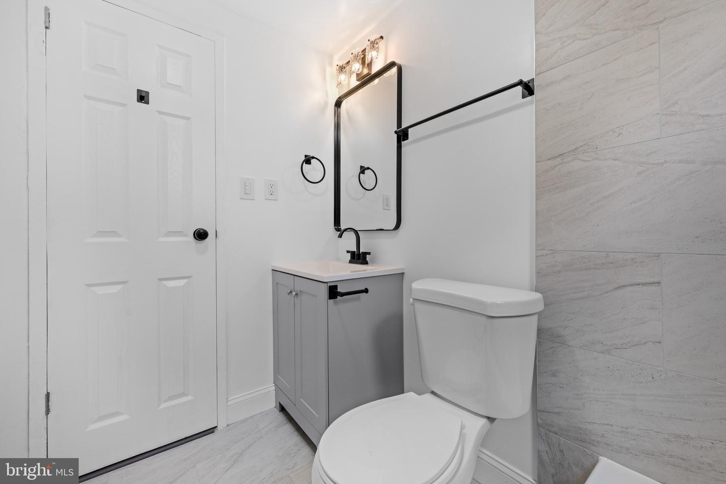 4717 1ST ST SW #203, WASHINGTON, District Of Columbia 20032, 1 Bedroom Bedrooms, ,1 BathroomBathrooms,Residential,For sale,4717 1ST ST SW #203,DCDC2205014 MLS # DCDC2205014