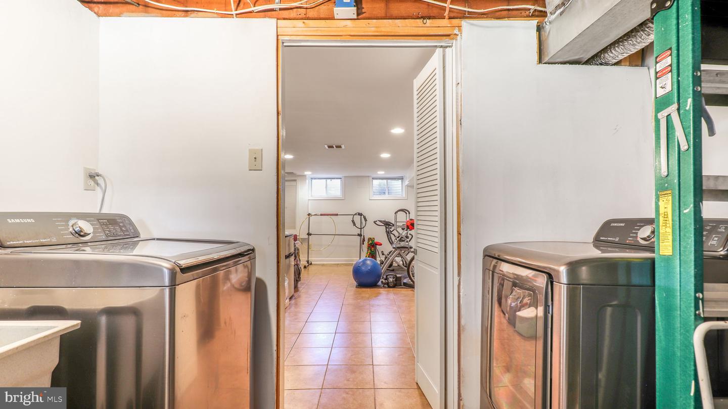 1505 MORRIS RD SE, WASHINGTON, District Of Columbia 20020, 3 Bedrooms Bedrooms, ,2 BathroomsBathrooms,Residential,For sale,1505 MORRIS RD SE,DCDC2205210 MLS # DCDC2205210