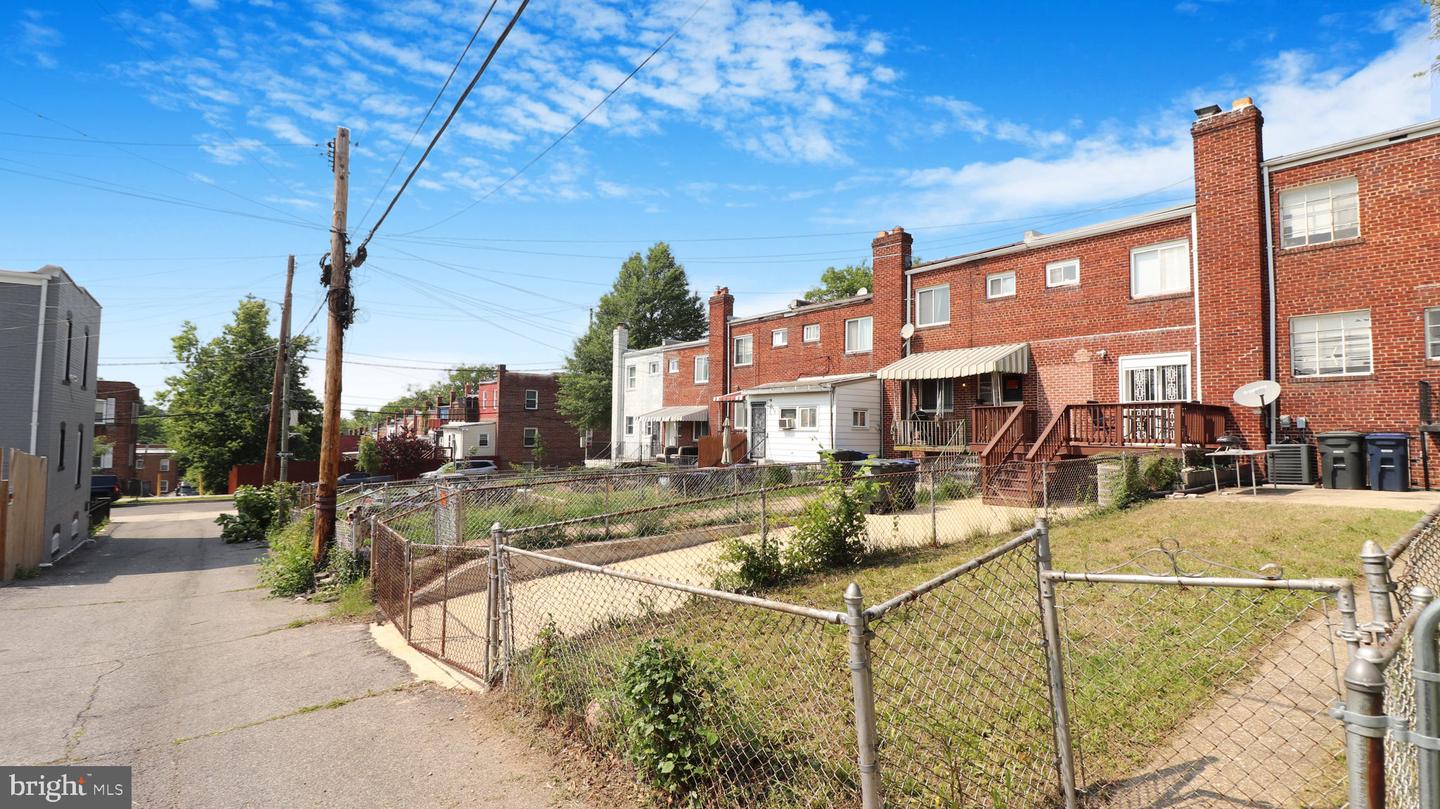 1505 MORRIS RD SE, WASHINGTON, District Of Columbia 20020, 3 Bedrooms Bedrooms, ,2 BathroomsBathrooms,Residential,For sale,1505 MORRIS RD SE,DCDC2205210 MLS # DCDC2205210