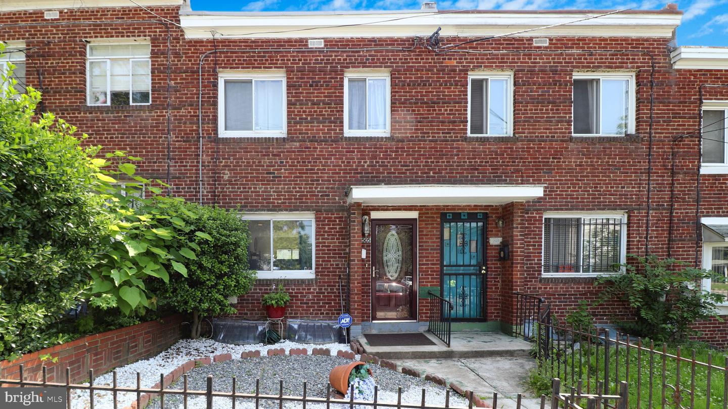 1505 MORRIS RD SE, WASHINGTON, District Of Columbia 20020, 3 Bedrooms Bedrooms, ,2 BathroomsBathrooms,Residential,For sale,1505 MORRIS RD SE,DCDC2205210 MLS # DCDC2205210