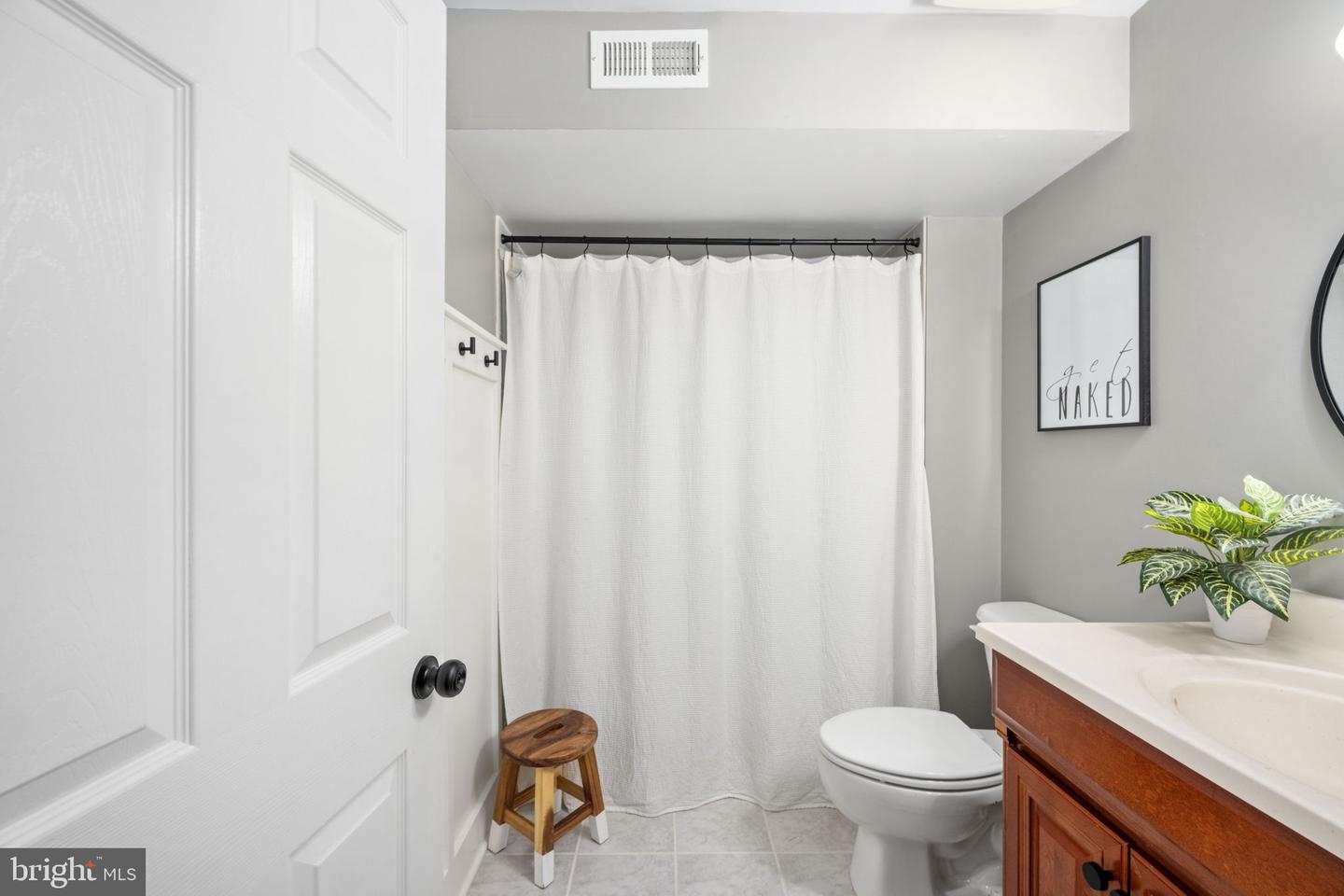 13515 PERIMETER DR, FREDERICKSBURG, Virginia 22407, 5 Bedrooms Bedrooms, ,3 BathroomsBathrooms,Residential,For sale,13515 PERIMETER DR,VASP2033874 MLS # VASP2033874