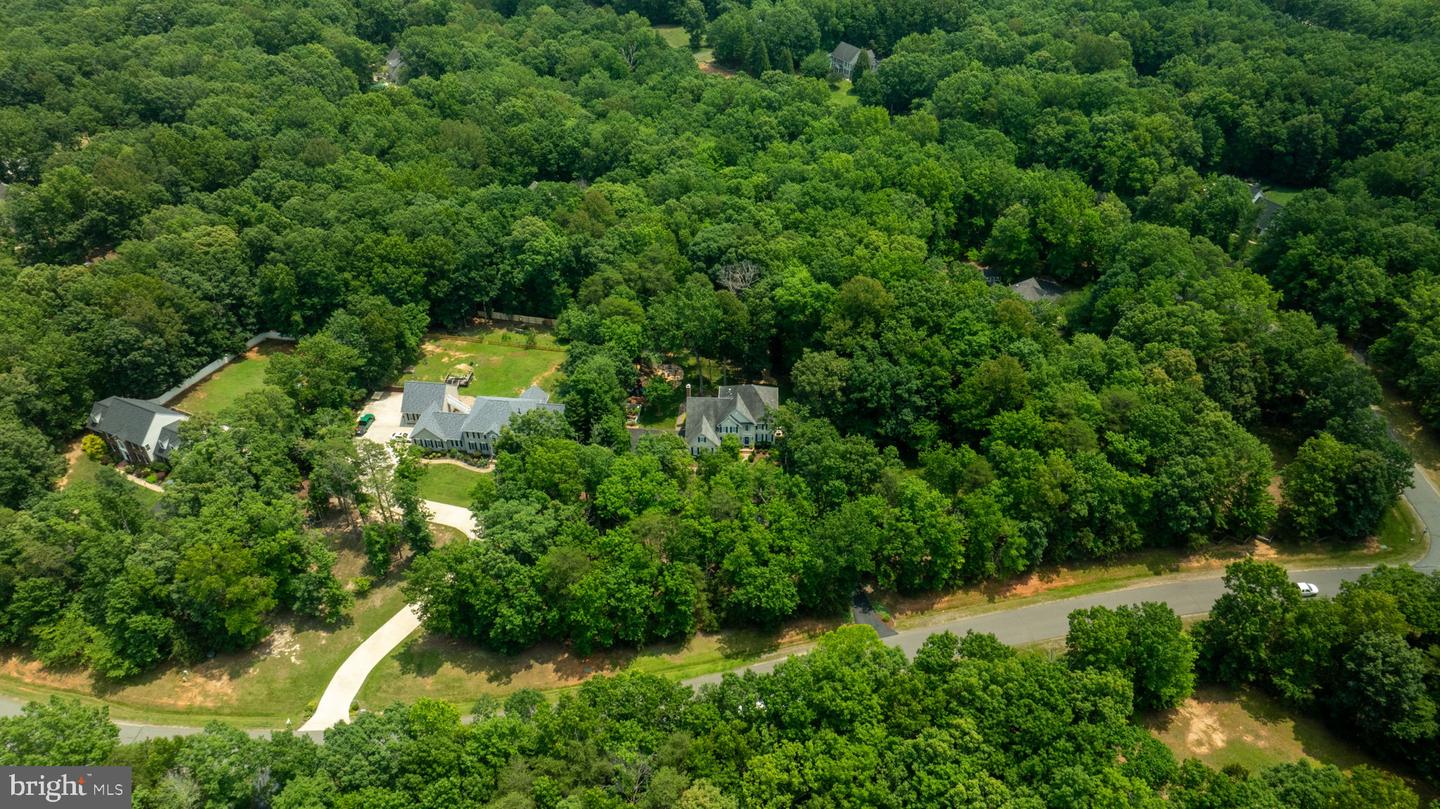 13515 PERIMETER DR, FREDERICKSBURG, Virginia 22407, 5 Bedrooms Bedrooms, ,3 BathroomsBathrooms,Residential,For sale,13515 PERIMETER DR,VASP2033874 MLS # VASP2033874