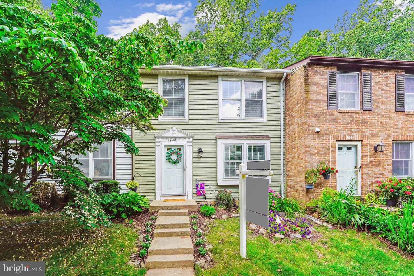 1646 SIERRA WOODS DR, RESTON, Virginia 20194, 3 Bedrooms Bedrooms, ,2 BathroomsBathrooms,Residential,For sale,1646 SIERRA WOODS DR,VAFX2246792 MLS # VAFX2246792