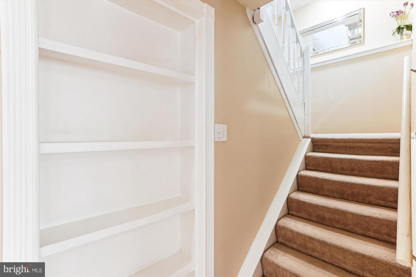 1646 SIERRA WOODS DR, RESTON, Virginia 20194, 3 Bedrooms Bedrooms, ,2 BathroomsBathrooms,Residential,For sale,1646 SIERRA WOODS DR,VAFX2246792 MLS # VAFX2246792