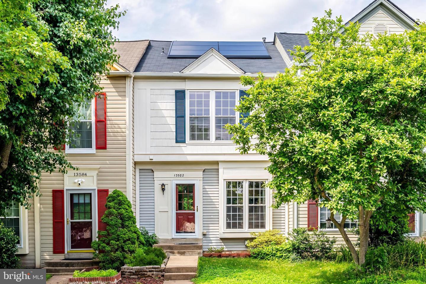 13582 HIGHLAND MEWS CT, HERNDON, Virginia 20171, 3 Bedrooms Bedrooms, ,2 BathroomsBathrooms,Residential,For sale,13582 HIGHLAND MEWS CT,VAFX2246826 MLS # VAFX2246826