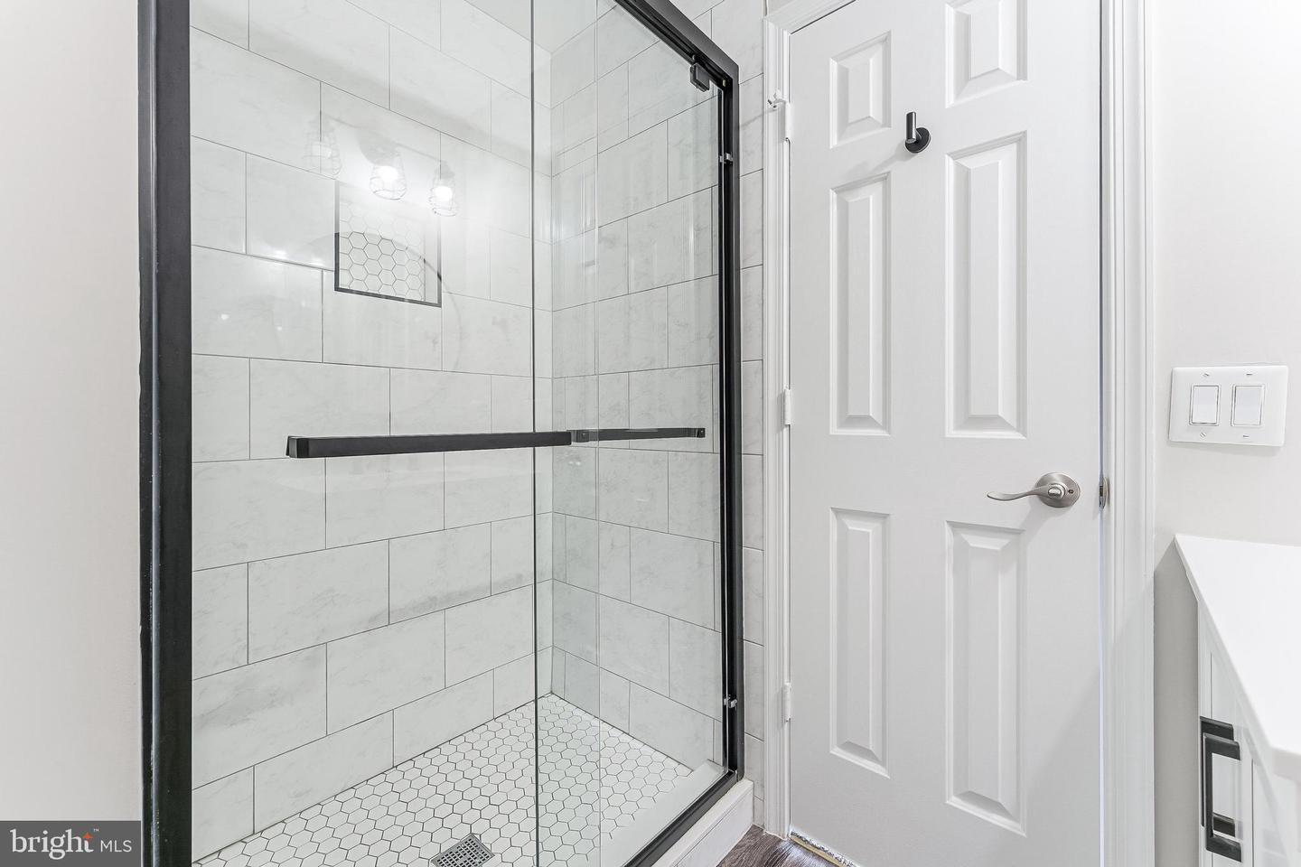 13582 HIGHLAND MEWS CT, HERNDON, Virginia 20171, 3 Bedrooms Bedrooms, ,2 BathroomsBathrooms,Residential,For sale,13582 HIGHLAND MEWS CT,VAFX2246826 MLS # VAFX2246826