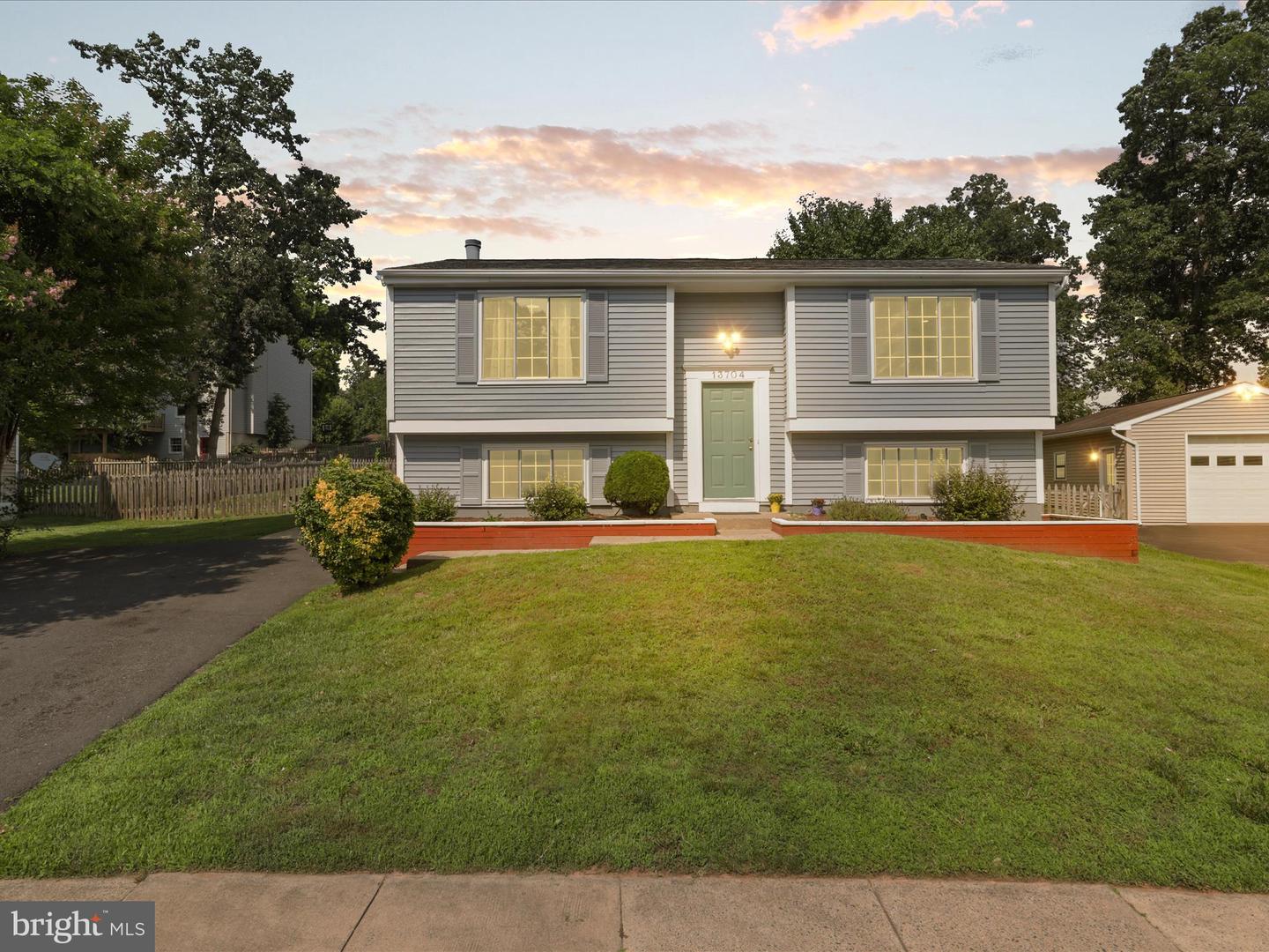 13704 CABELLS MILL DR, CENTREVILLE, Virginia 20120, 4 Bedrooms Bedrooms, ,2 BathroomsBathrooms,Residential,For sale,13704 CABELLS MILL DR,VAFX2246852 MLS # VAFX2246852