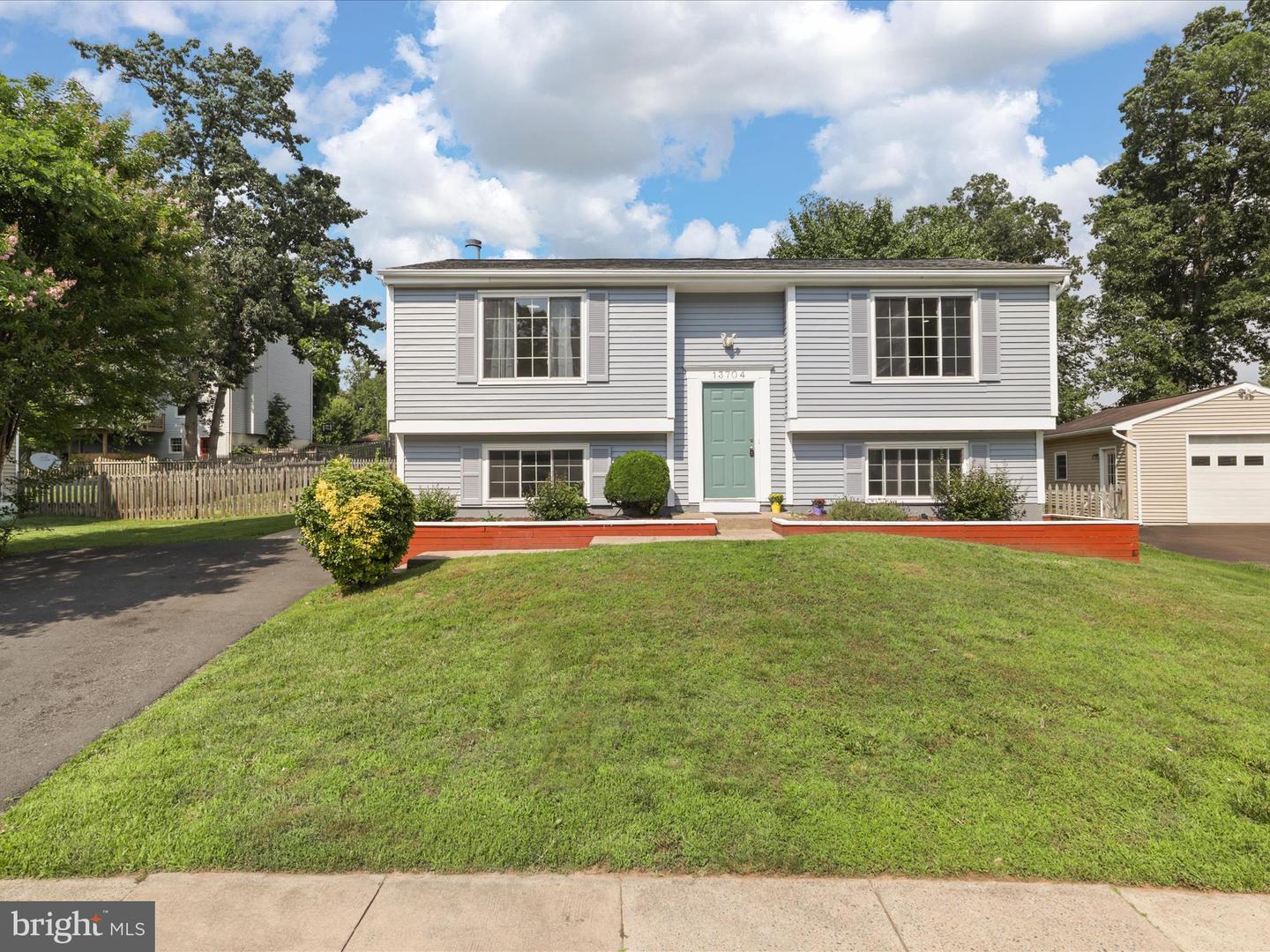 13704 CABELLS MILL DR, CENTREVILLE, Virginia 20120, 4 Bedrooms Bedrooms, ,2 BathroomsBathrooms,Residential,For sale,13704 CABELLS MILL DR,VAFX2246852 MLS # VAFX2246852