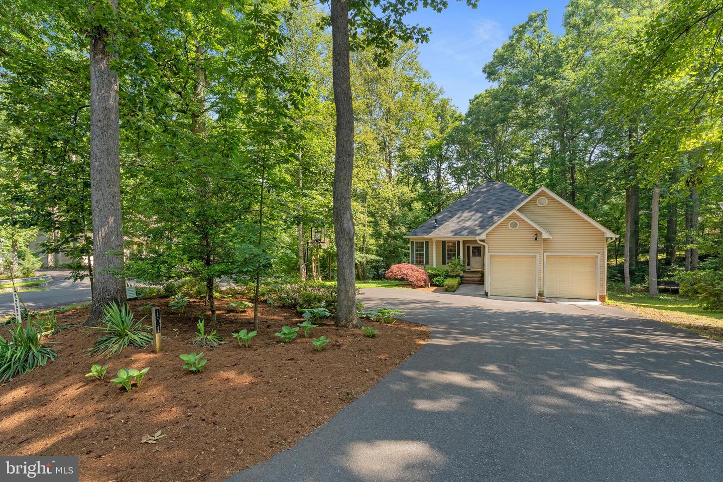 101 BATTLEFIELD RD, LOCUST GROVE, Virginia 22508, 5 Bedrooms Bedrooms, ,3 BathroomsBathrooms,Residential,For sale,101 BATTLEFIELD RD,VAOR2009874 MLS # VAOR2009874