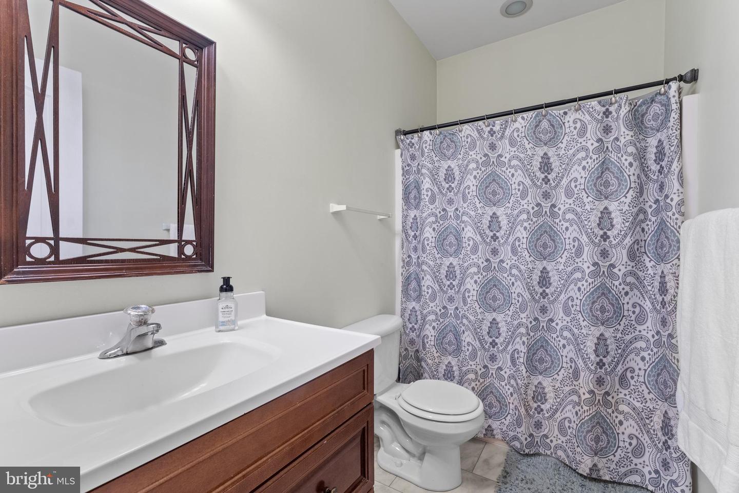 101 BATTLEFIELD RD, LOCUST GROVE, Virginia 22508, 5 Bedrooms Bedrooms, ,3 BathroomsBathrooms,Residential,For sale,101 BATTLEFIELD RD,VAOR2009874 MLS # VAOR2009874