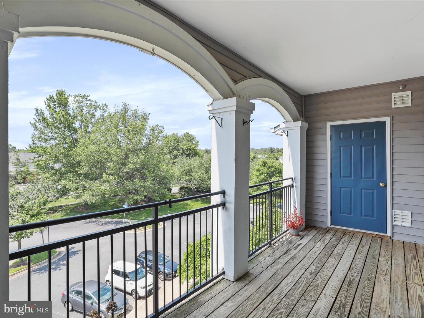 46598 DRYSDALE TER #302, STERLING, Virginia 20165, 2 Bedrooms Bedrooms, ,3 BathroomsBathrooms,Residential,For sale,46598 DRYSDALE TER #302,VALO2099386 MLS # VALO2099386