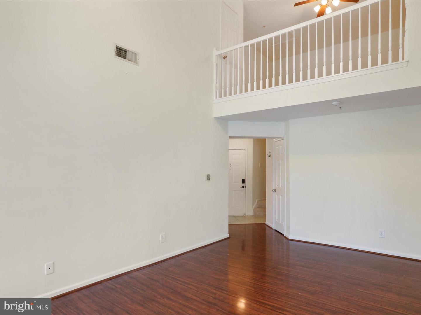 46598 DRYSDALE TER #302, STERLING, Virginia 20165, 2 Bedrooms Bedrooms, ,3 BathroomsBathrooms,Residential,For sale,46598 DRYSDALE TER #302,VALO2099386 MLS # VALO2099386