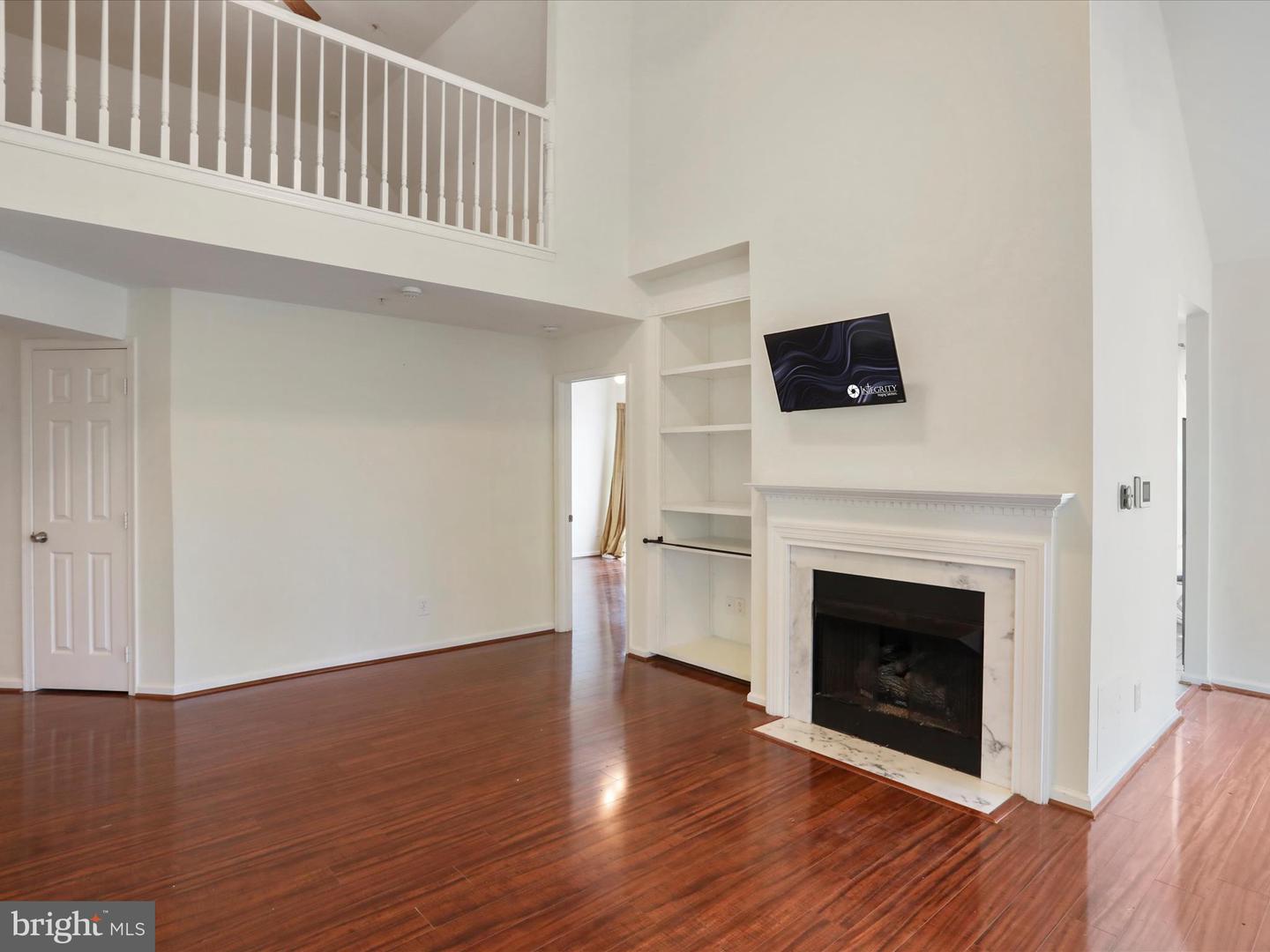 46598 DRYSDALE TER #302, STERLING, Virginia 20165, 2 Bedrooms Bedrooms, ,3 BathroomsBathrooms,Residential,For sale,46598 DRYSDALE TER #302,VALO2099386 MLS # VALO2099386
