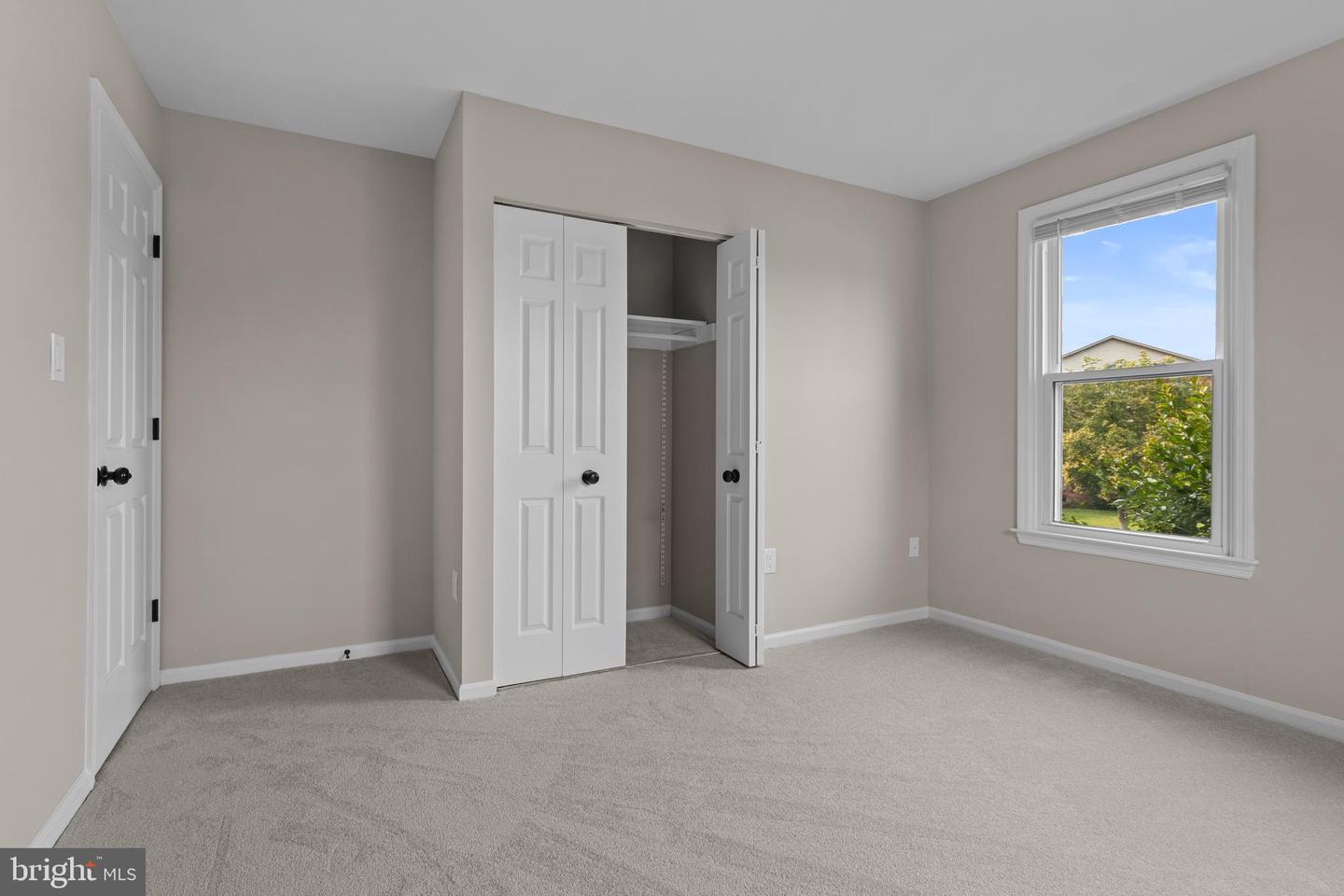 6161 SUMMER PARK LN, ALEXANDRIA, Virginia 22315, 4 Bedrooms Bedrooms, ,3 BathroomsBathrooms,Residential,For sale,6161 SUMMER PARK LN,VAFX2247038 MLS # VAFX2247038