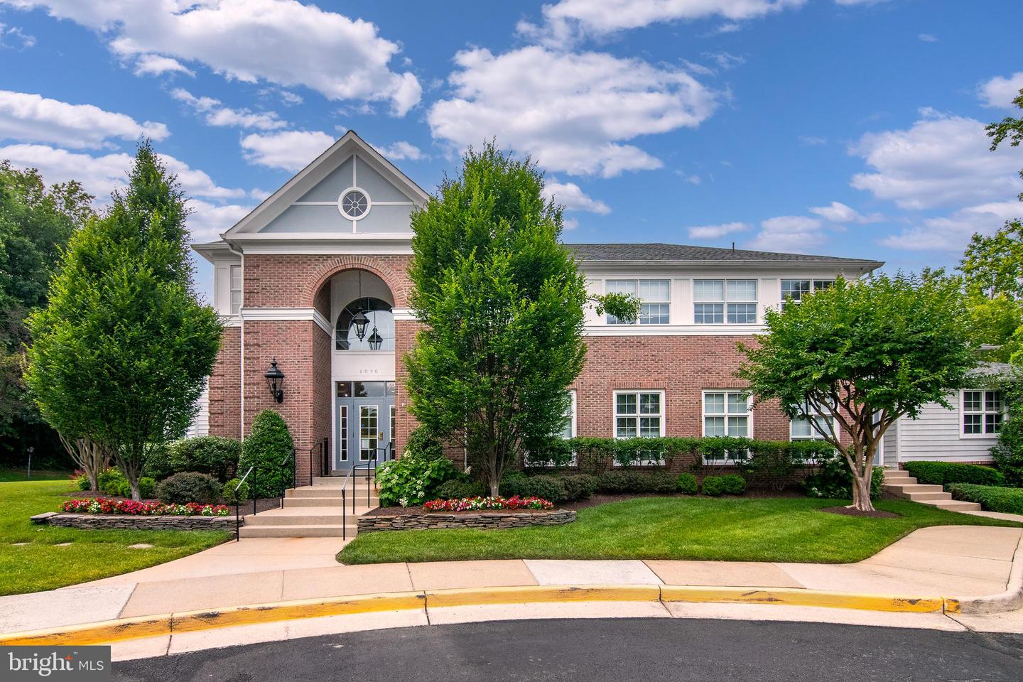 6161 SUMMER PARK LN, ALEXANDRIA, Virginia 22315, 4 Bedrooms Bedrooms, ,3 BathroomsBathrooms,Residential,For sale,6161 SUMMER PARK LN,VAFX2247038 MLS # VAFX2247038