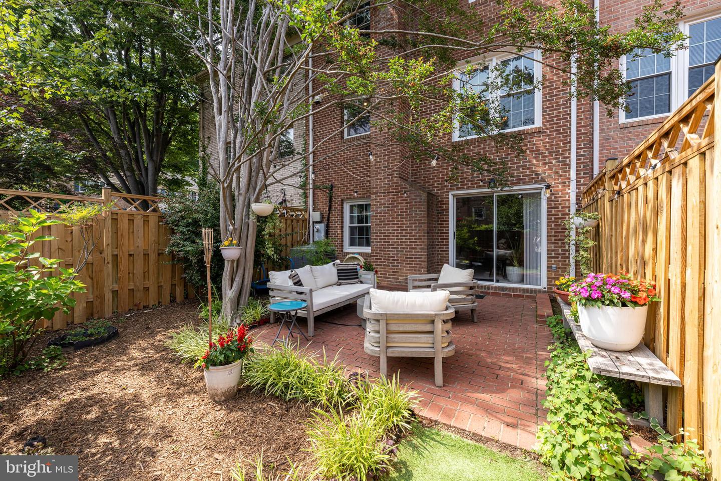 9312 SILVER MILL PL, FAIRFAX, Virginia 22031, 4 Bedrooms Bedrooms, ,3 BathroomsBathrooms,Residential,For sale,9312 SILVER MILL PL,VAFX2247130 MLS # VAFX2247130
