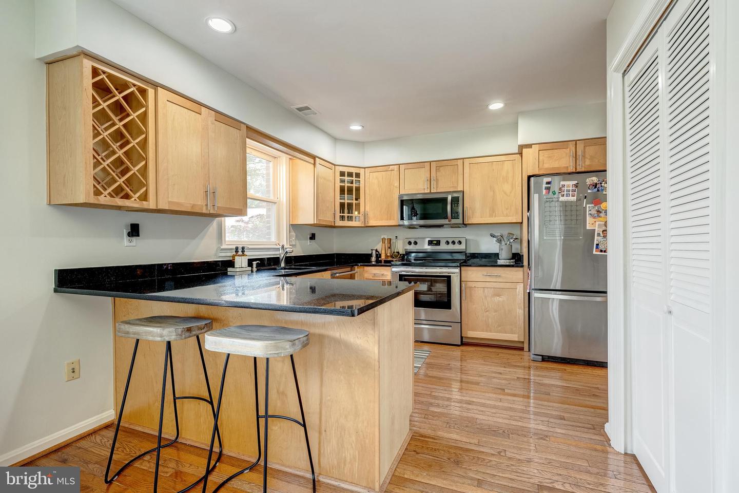 9312 SILVER MILL PL, FAIRFAX, Virginia 22031, 4 Bedrooms Bedrooms, ,3 BathroomsBathrooms,Residential,For sale,9312 SILVER MILL PL,VAFX2247130 MLS # VAFX2247130
