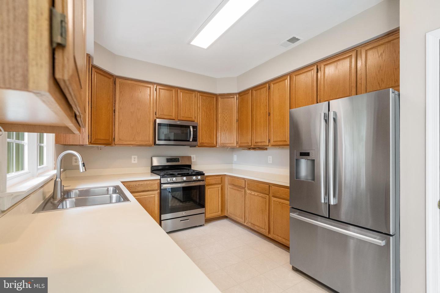 1206 DARTMOUTH RD, ALEXANDRIA, Virginia 22314, 4 Bedrooms Bedrooms, ,2 BathroomsBathrooms,Residential,For sale,1206 DARTMOUTH RD,VAAX2046452 MLS # VAAX2046452