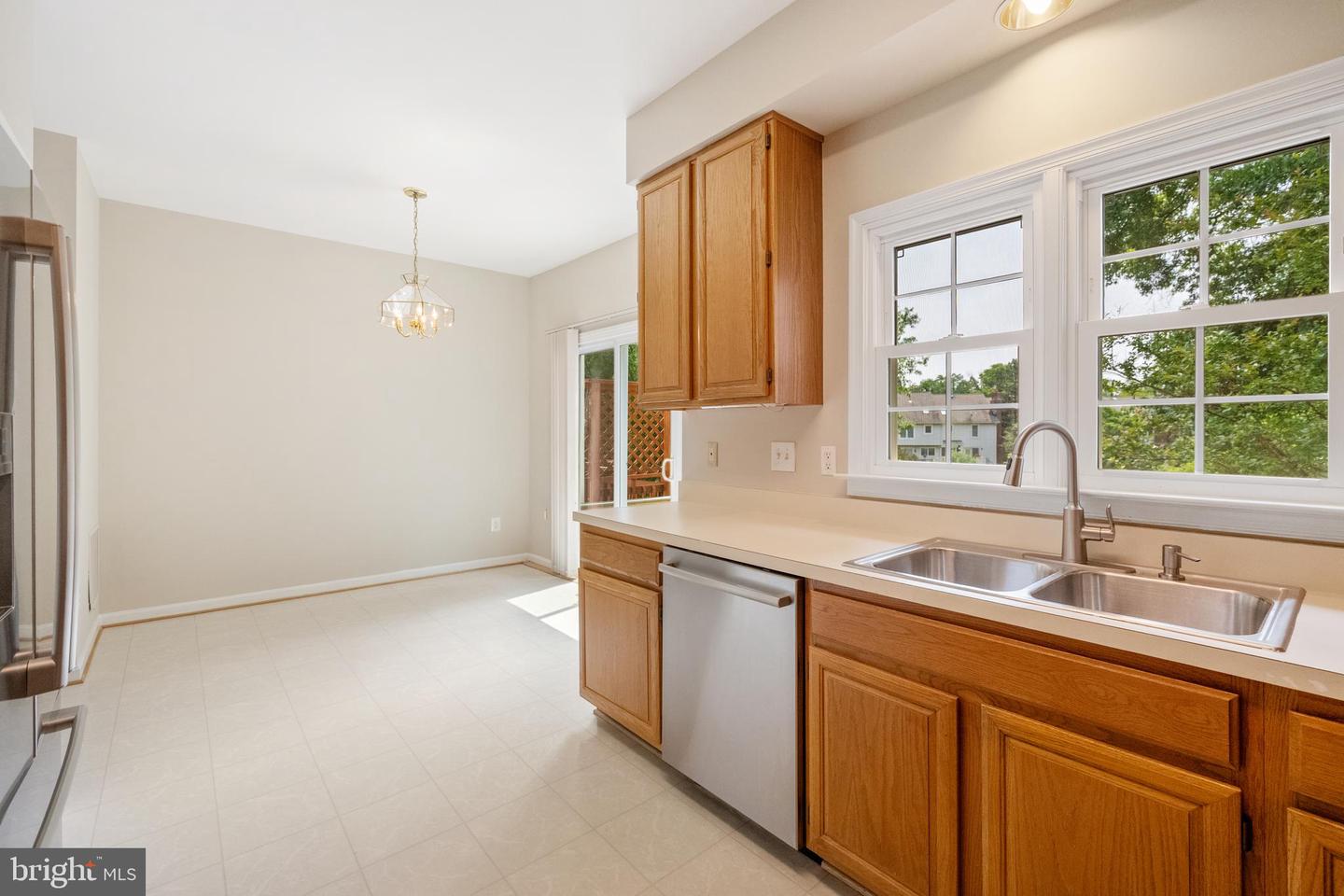 1206 DARTMOUTH RD, ALEXANDRIA, Virginia 22314, 4 Bedrooms Bedrooms, ,2 BathroomsBathrooms,Residential,For sale,1206 DARTMOUTH RD,VAAX2046452 MLS # VAAX2046452