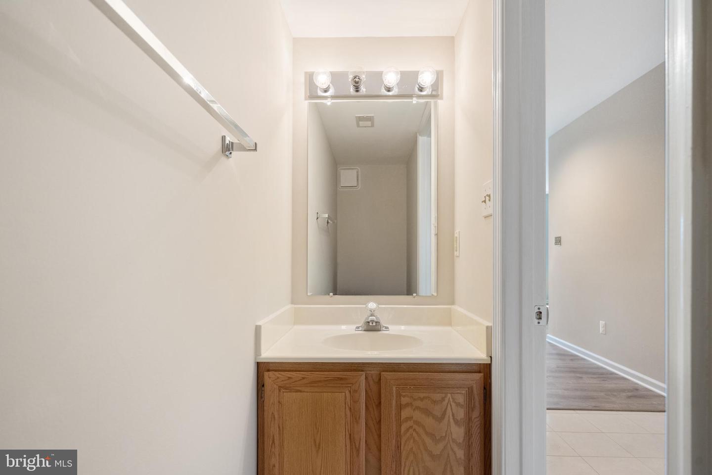 1206 DARTMOUTH RD, ALEXANDRIA, Virginia 22314, 4 Bedrooms Bedrooms, ,2 BathroomsBathrooms,Residential,For sale,1206 DARTMOUTH RD,VAAX2046452 MLS # VAAX2046452