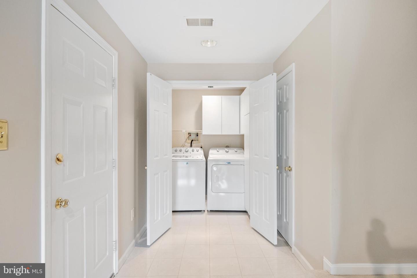 1206 DARTMOUTH RD, ALEXANDRIA, Virginia 22314, 4 Bedrooms Bedrooms, ,2 BathroomsBathrooms,Residential,For sale,1206 DARTMOUTH RD,VAAX2046452 MLS # VAAX2046452