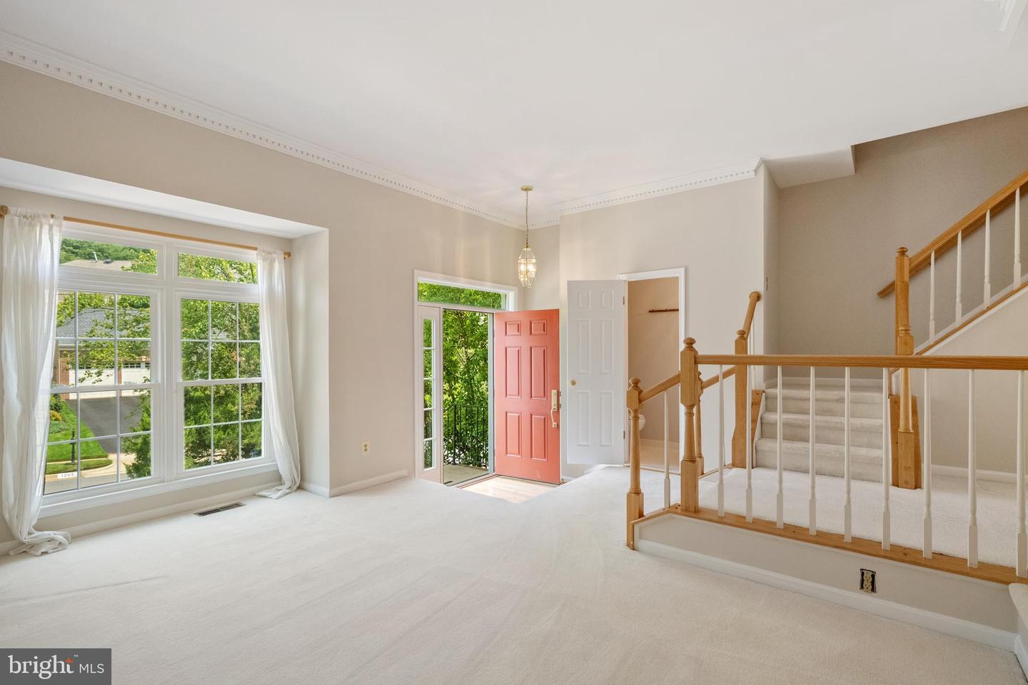 1206 DARTMOUTH RD, ALEXANDRIA, Virginia 22314, 4 Bedrooms Bedrooms, ,2 BathroomsBathrooms,Residential,For sale,1206 DARTMOUTH RD,VAAX2046452 MLS # VAAX2046452