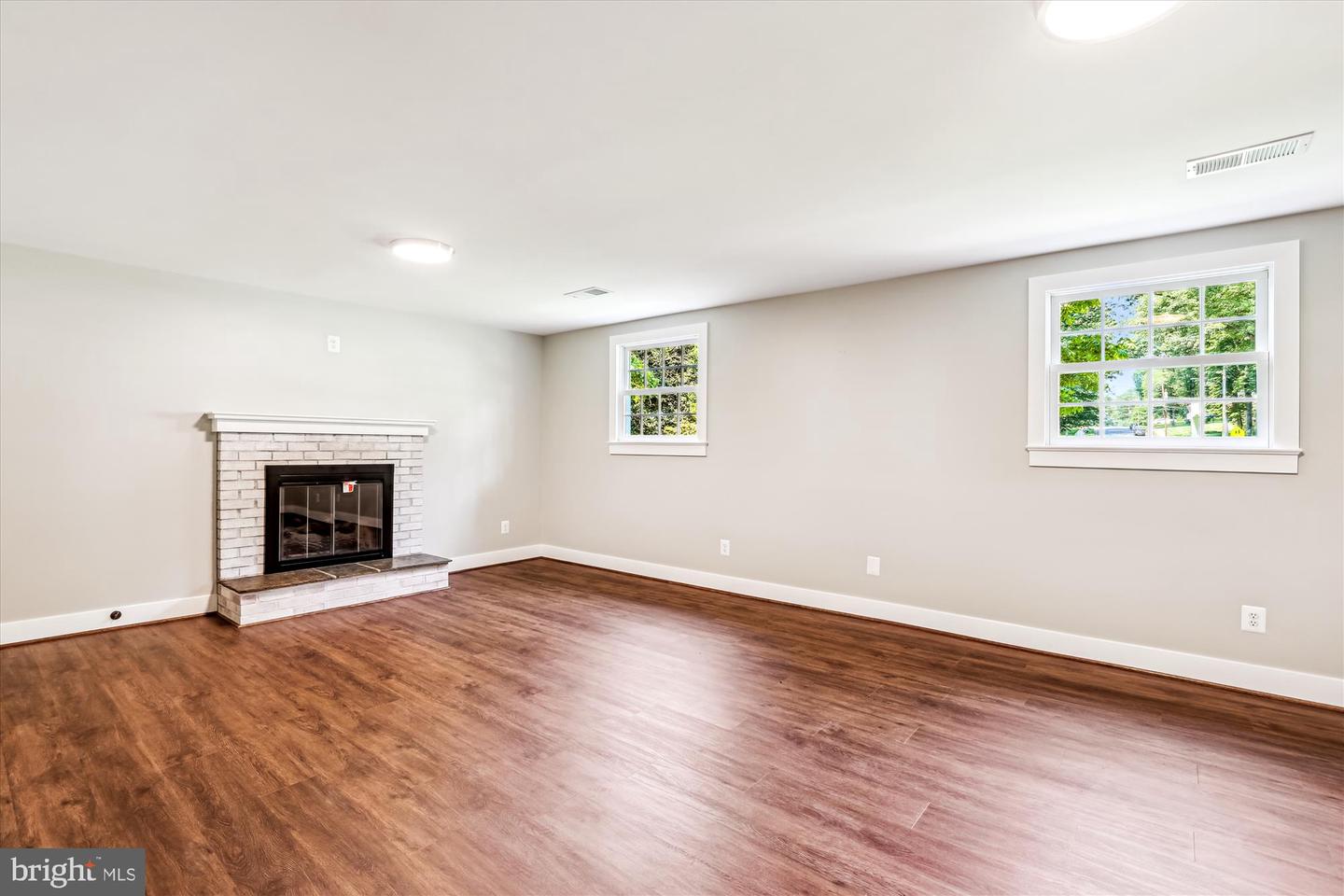 4711 PONTIAC DR, ANNANDALE, Virginia 22003, 5 Bedrooms Bedrooms, ,3 BathroomsBathrooms,Residential,For sale,4711 PONTIAC DR,VAFX2247214 MLS # VAFX2247214
