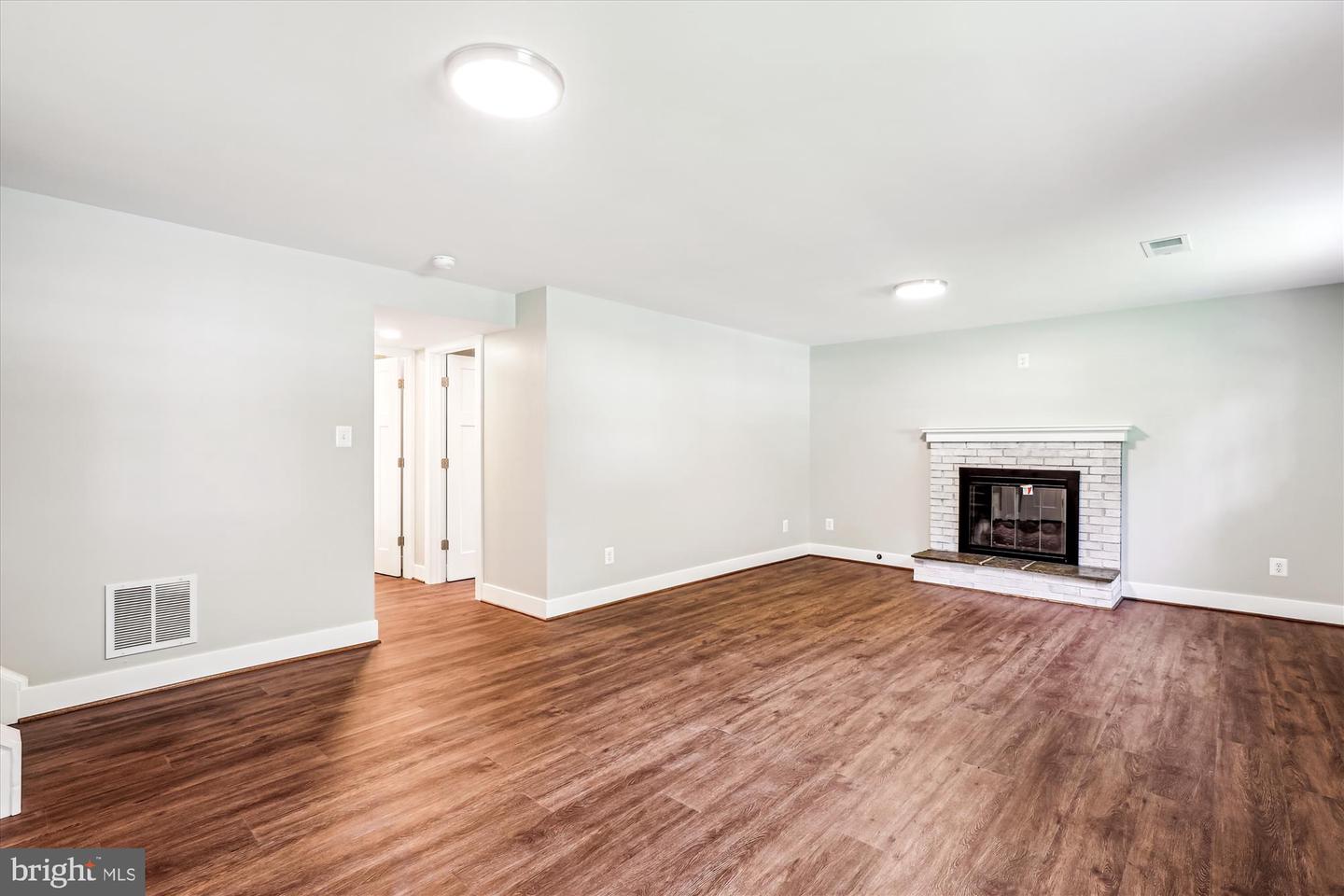 4711 PONTIAC DR, ANNANDALE, Virginia 22003, 5 Bedrooms Bedrooms, ,3 BathroomsBathrooms,Residential,For sale,4711 PONTIAC DR,VAFX2247214 MLS # VAFX2247214