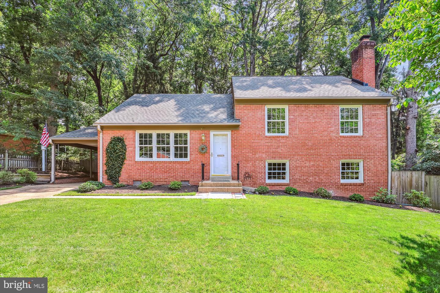4711 PONTIAC DR, ANNANDALE, Virginia 22003, 5 Bedrooms Bedrooms, ,3 BathroomsBathrooms,Residential,For sale,4711 PONTIAC DR,VAFX2247214 MLS # VAFX2247214